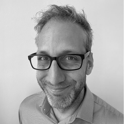 Headshot of Colin Dart